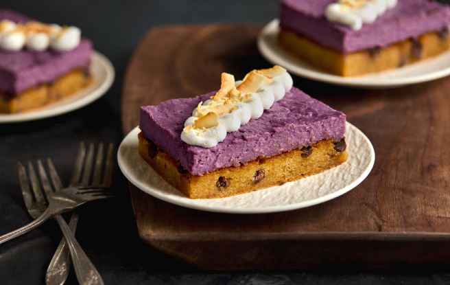 UbeLatiyaBlondieCake_97279-1_horiz_uncrop